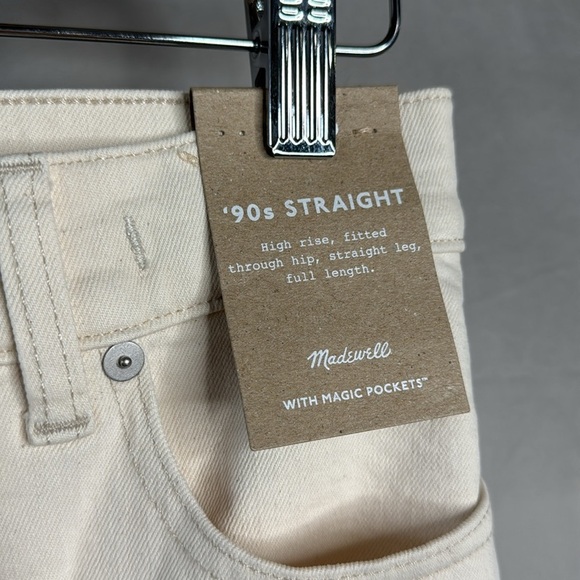 Madewell The '90s Straight Jean - Picture 9 of 13